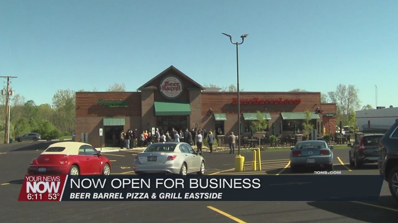 Beer Barrel Pizza & Grill officially open on Harding Highway